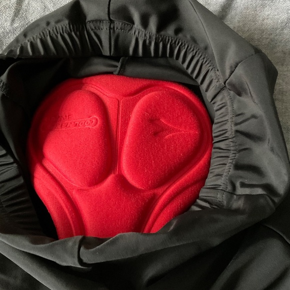 Girls 8.5” Padded Cycling Shorts - Picture 3 of 4